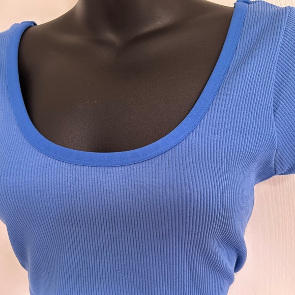 aerie XL Blue Crop Top Open Back Crossover Stretch - Picture 2 of 6